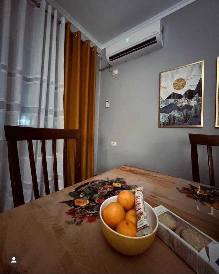 Rent Room Vlora Extérieur photo